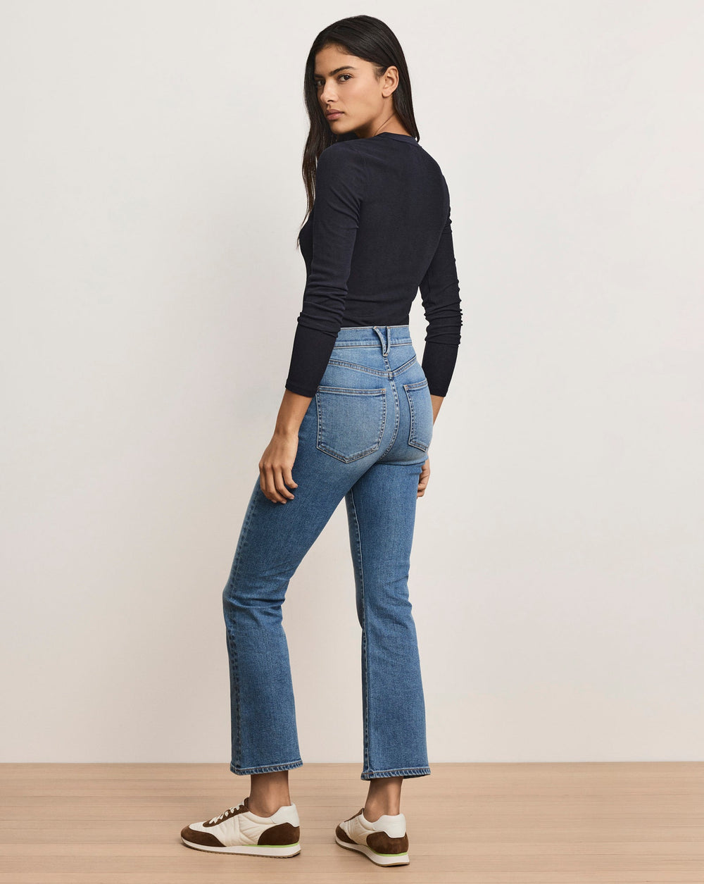 Carson Kick-Flare Jean in French Kiss