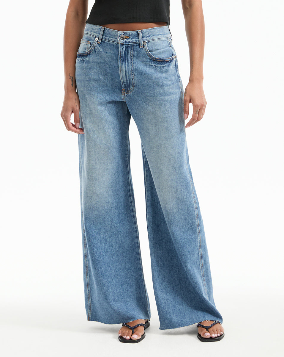 Kasey Mid Rise Wide-Leg Jean in Dusted Glare