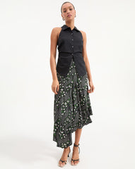 Regina Sleeveless Button Down Shirt in Black