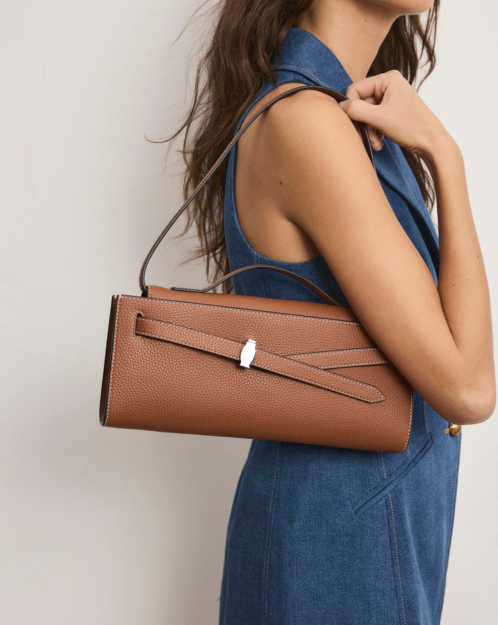 Veronica Beard Dash Clutch in Hazelwood