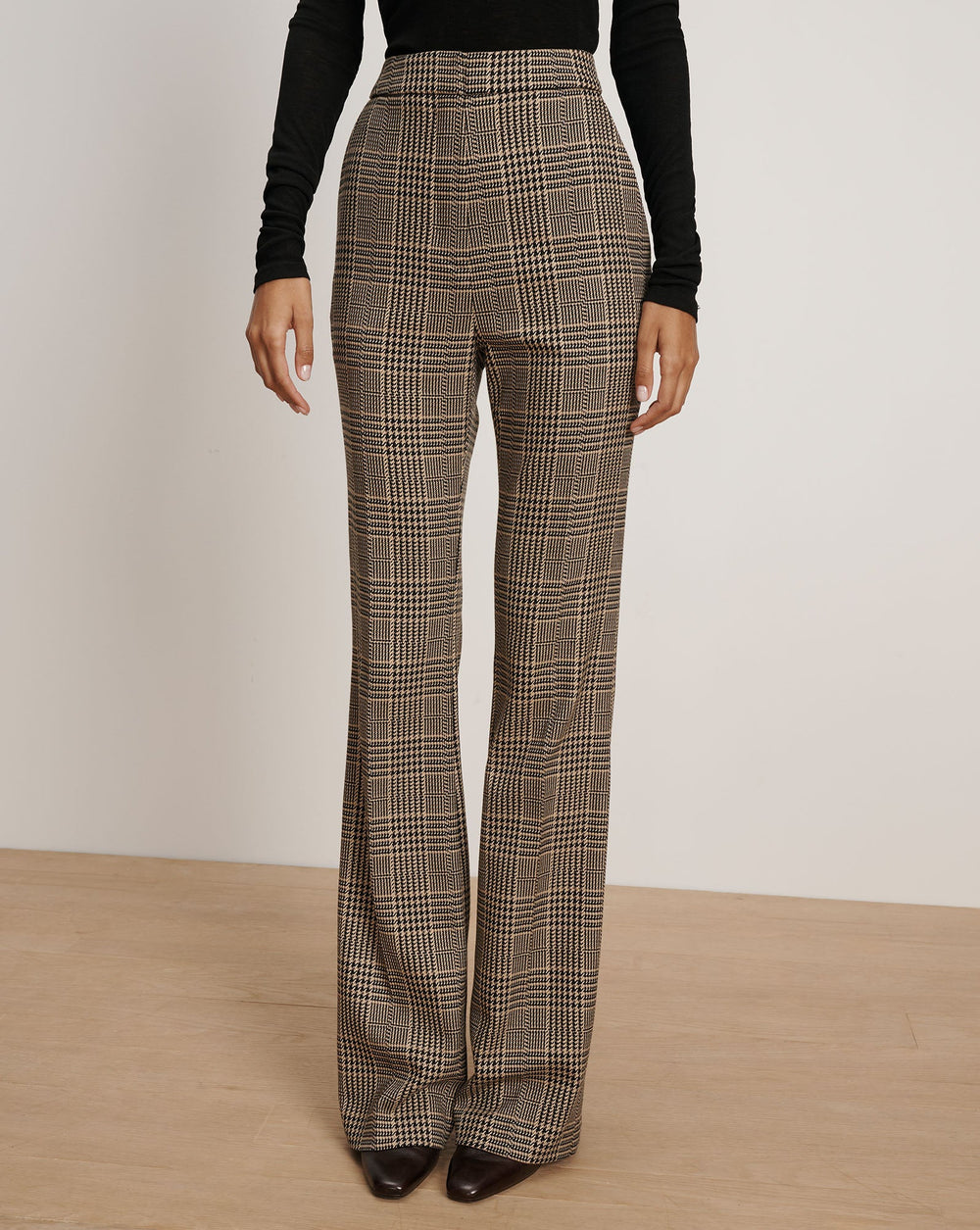 Gracie Flare Pant in Black & Beige Houndstooth