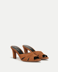 Cassiel Suede Slide Sandal in Light Brown Hazelwood