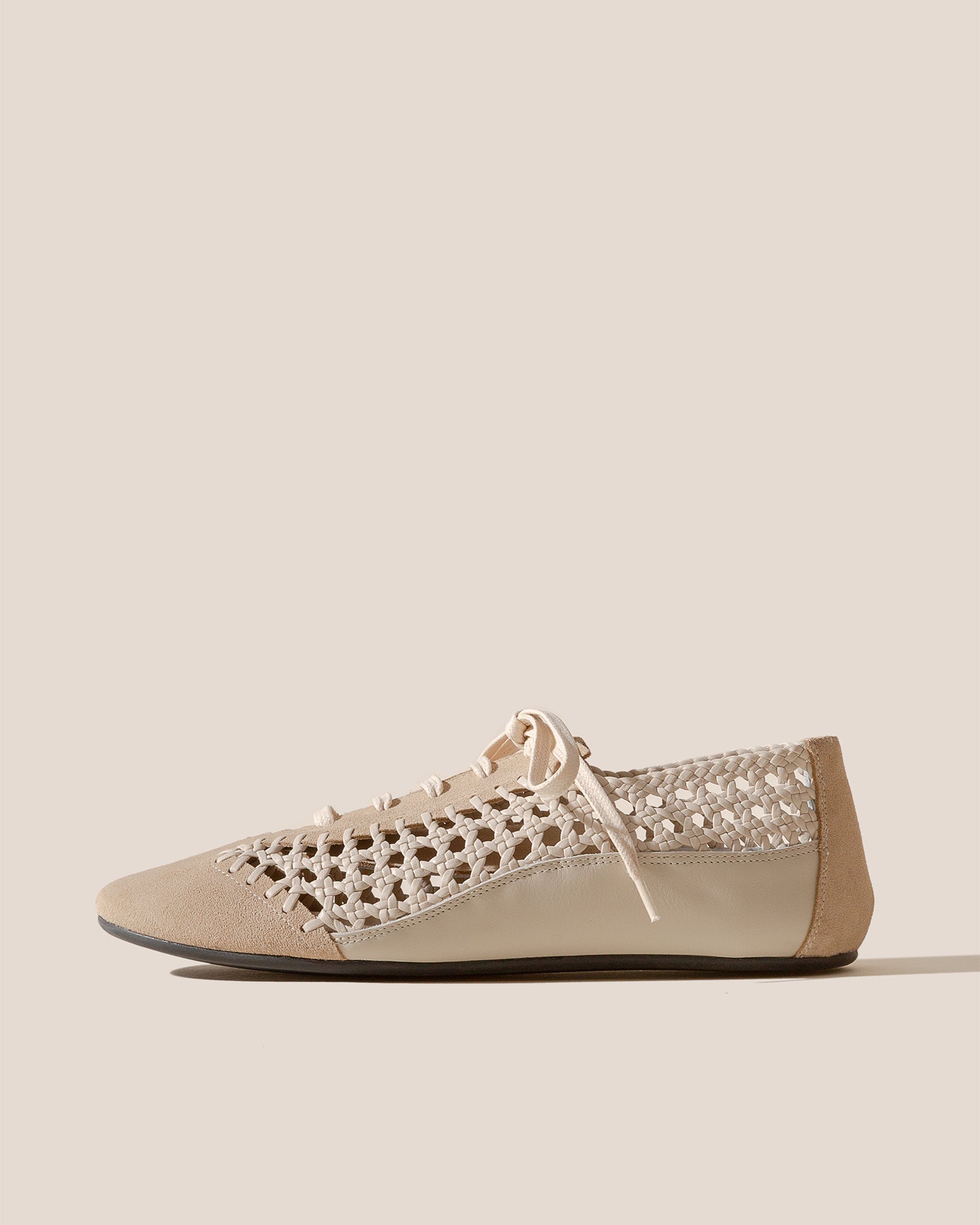 ESPORTIU WOVEN - Lace-Up Sporty Shoe