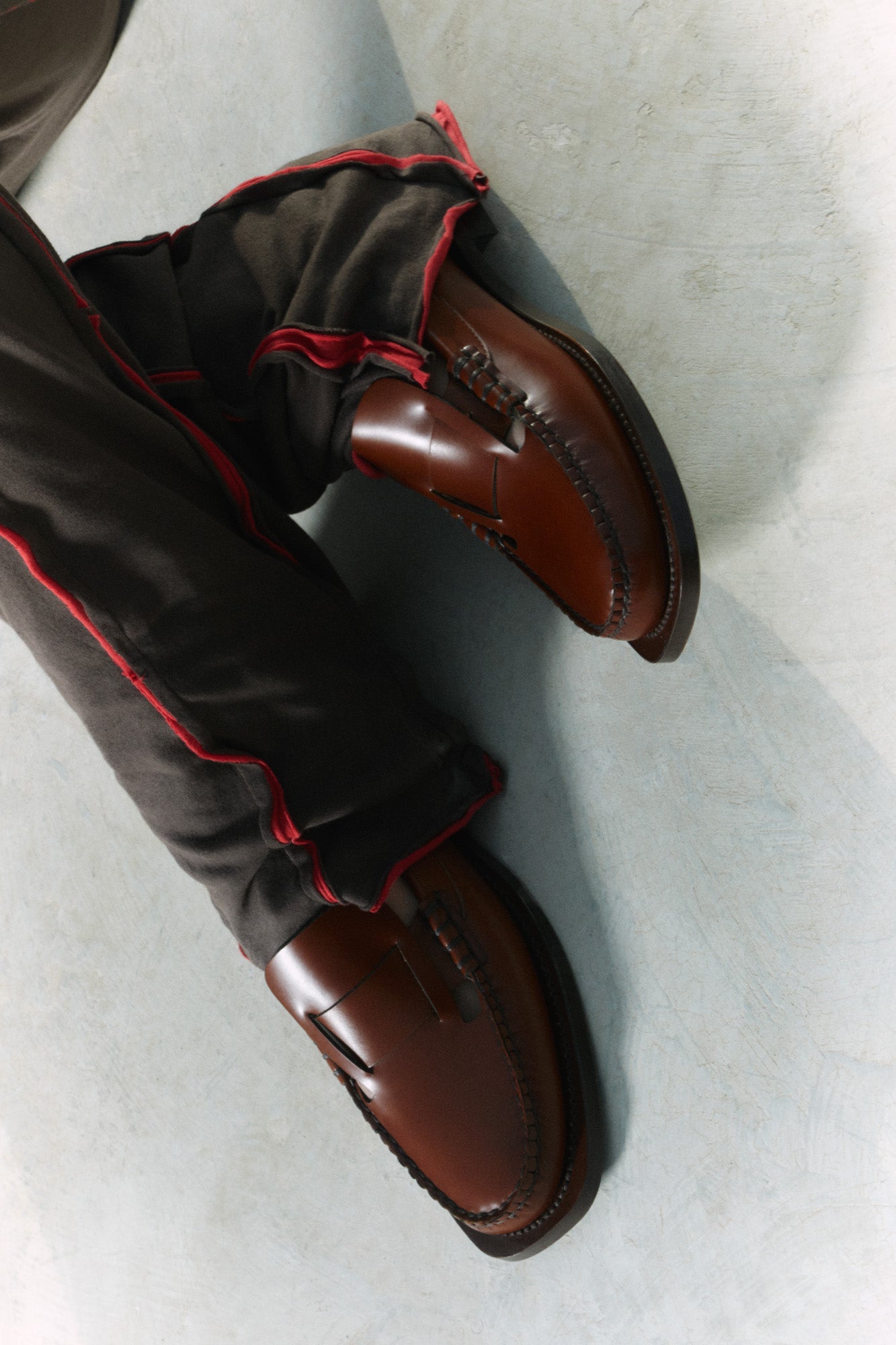 SINEU - Interlaced Detail Slip-On Loafer