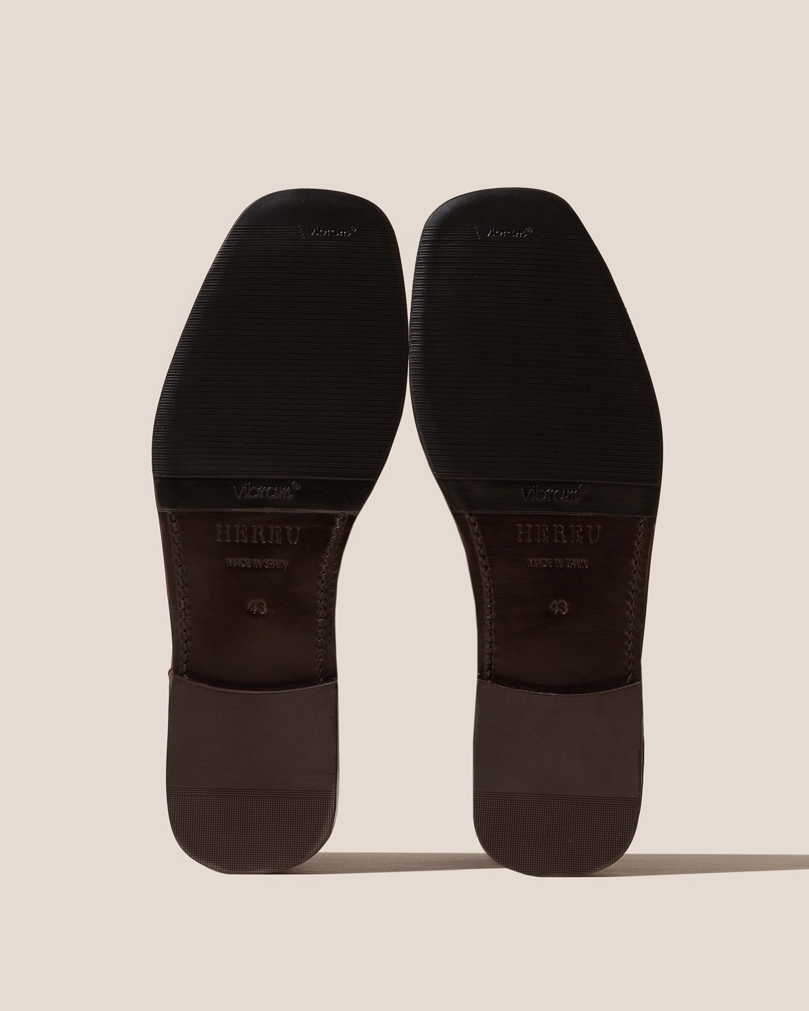 SINEU - Interlaced Detail Slip-On Loafer