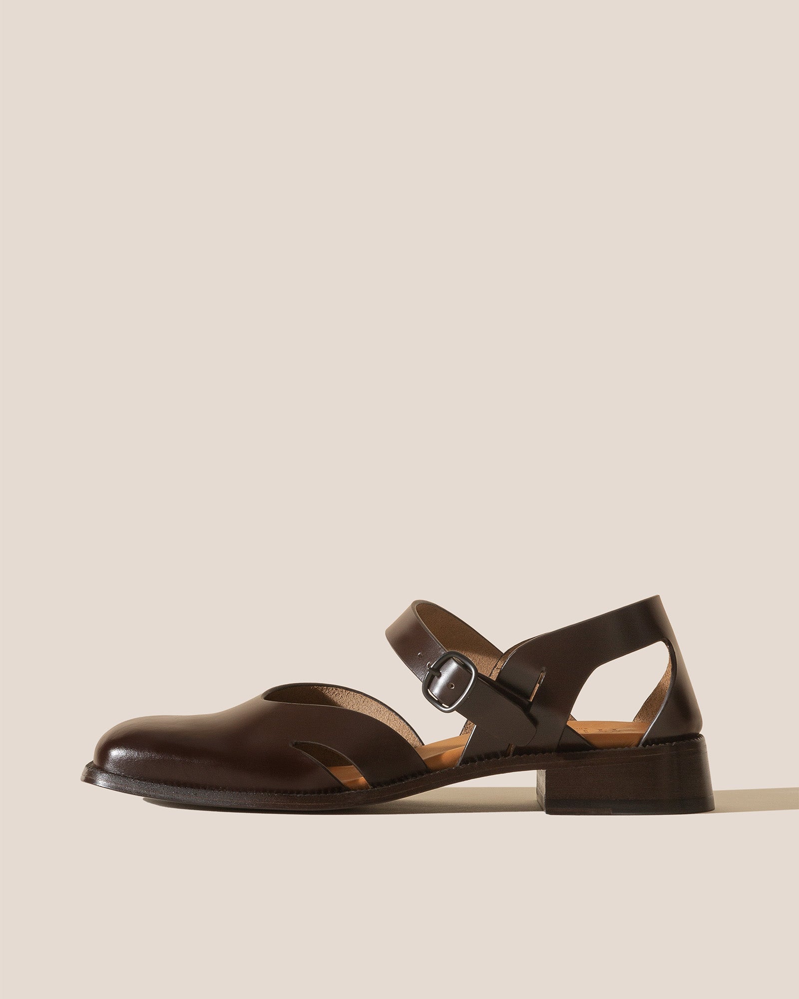 ALORDA - Two-part Shoe