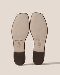 PLEGADA CRINKLED GLOSSY - Deconstructed Lace-up Shoe
