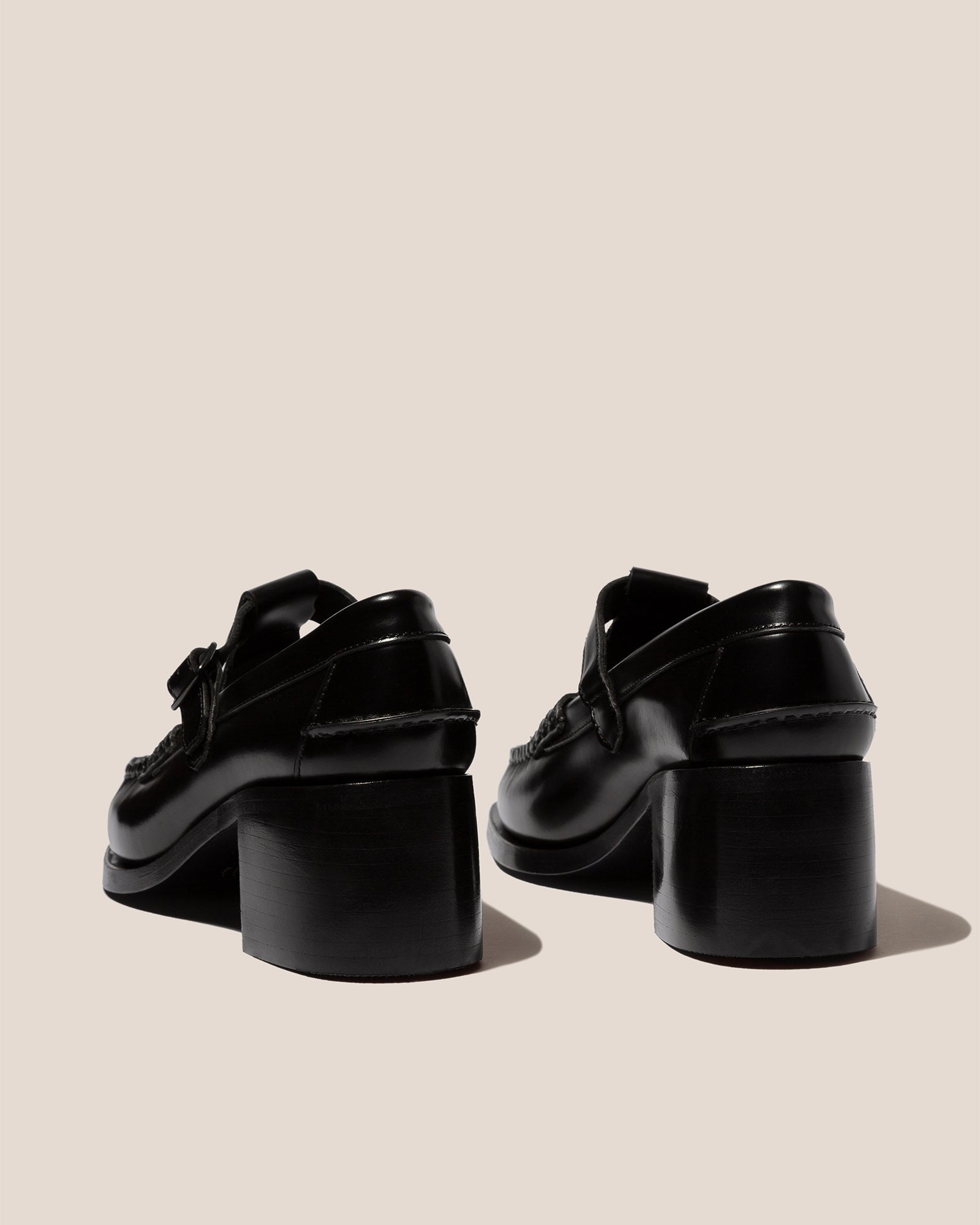 ALBER HEELED - T-Bar Loafer