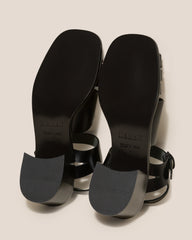 ANCORA SQUARED HEELED - Open-Toe Fisherman Sandal