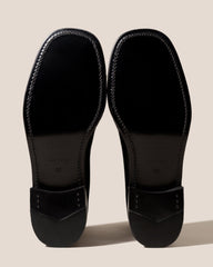 SALA - Square-Toe Low-Heeled Pump