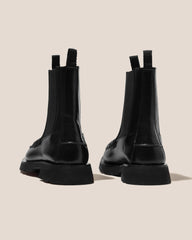 ALDA SPORT - Tread Sole Low-Calf Chelsea Boot