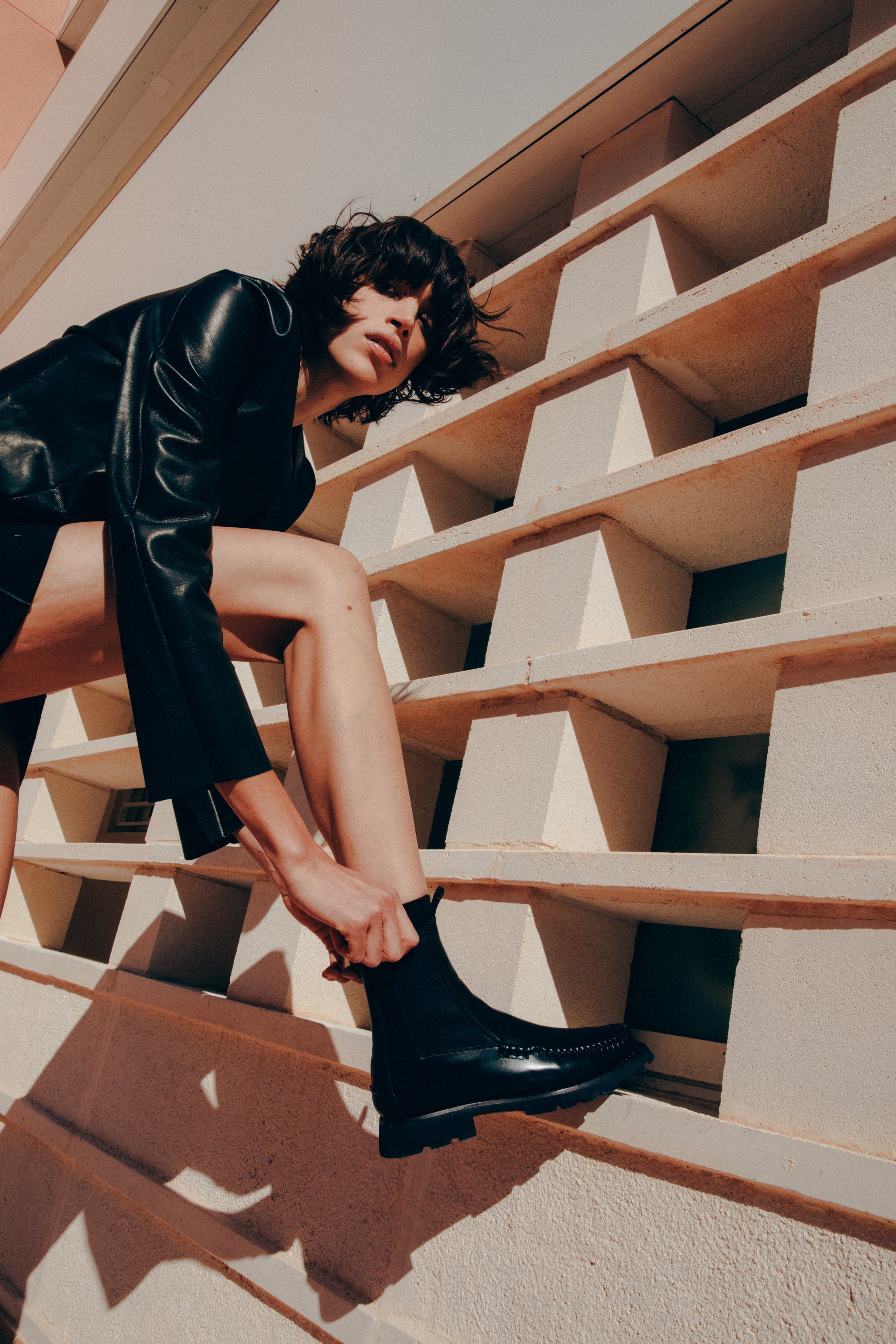 ALDA SPORT - Tread Sole Low-Calf Chelsea Boot