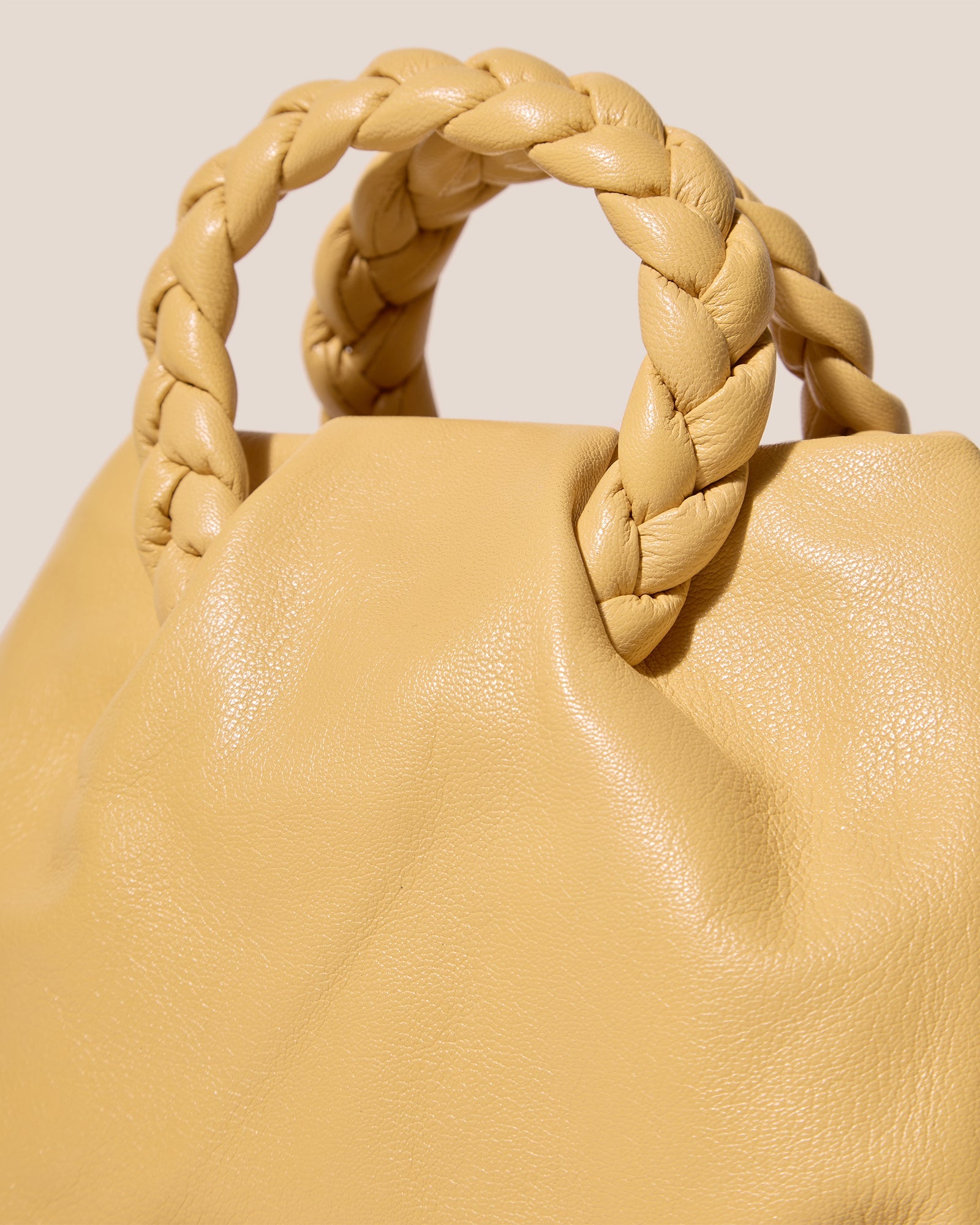 BOMBON M SUPPLE SHINY - Medium Plaited-handle Leather Handbag