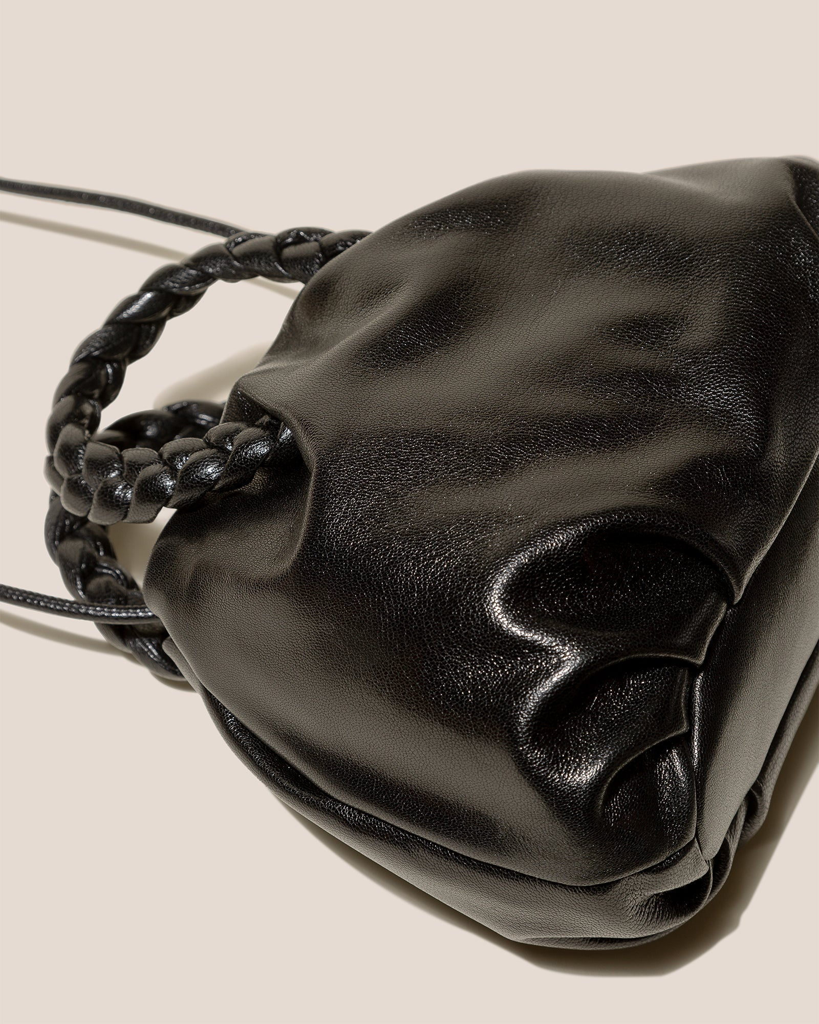 BOMBON M SUPPLE SHINY - Medium Plaited-handle Leather Handbag