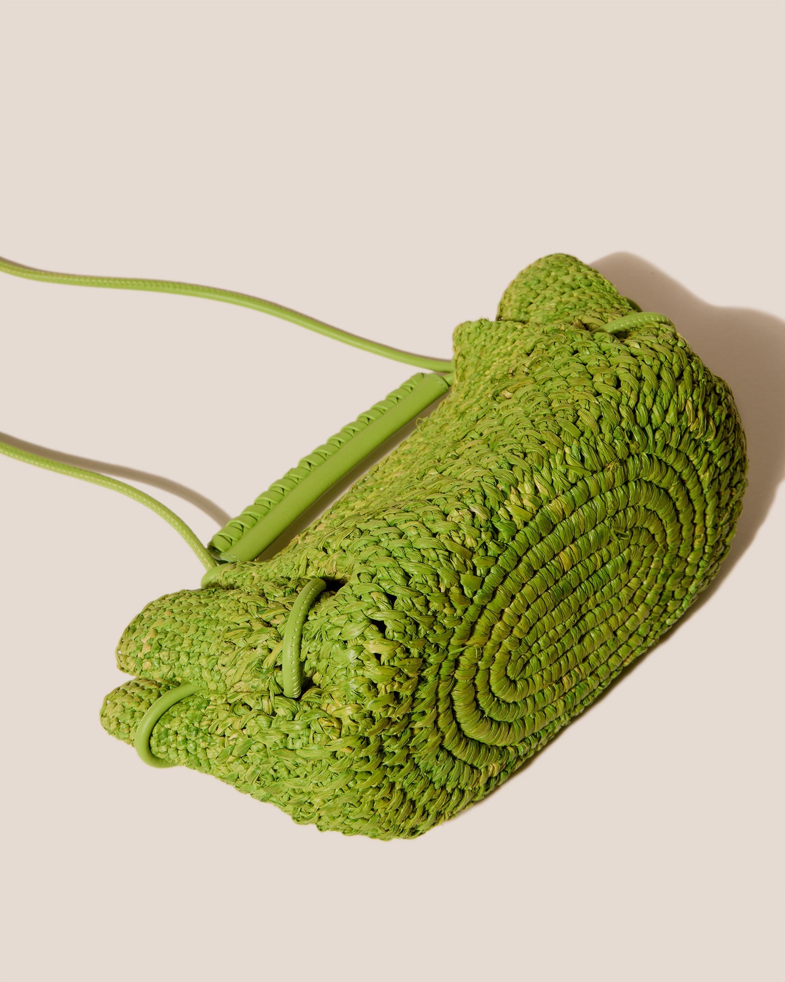 ARTA MINI CROCHET RAFFIA - Pleated Crossbody Bag