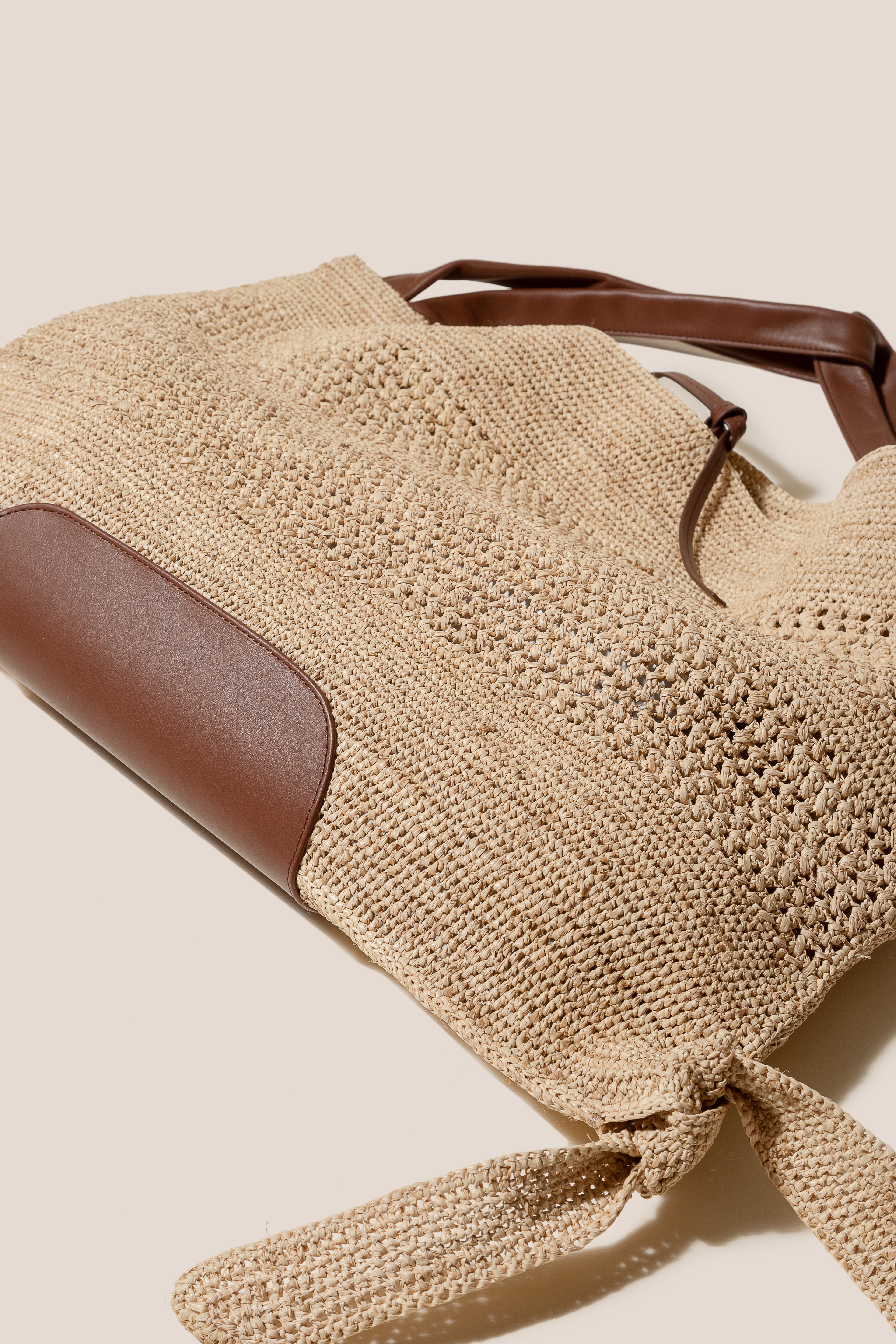CADOR - Slouchy Crocheted Raffia Crocheted Shoulder Bag