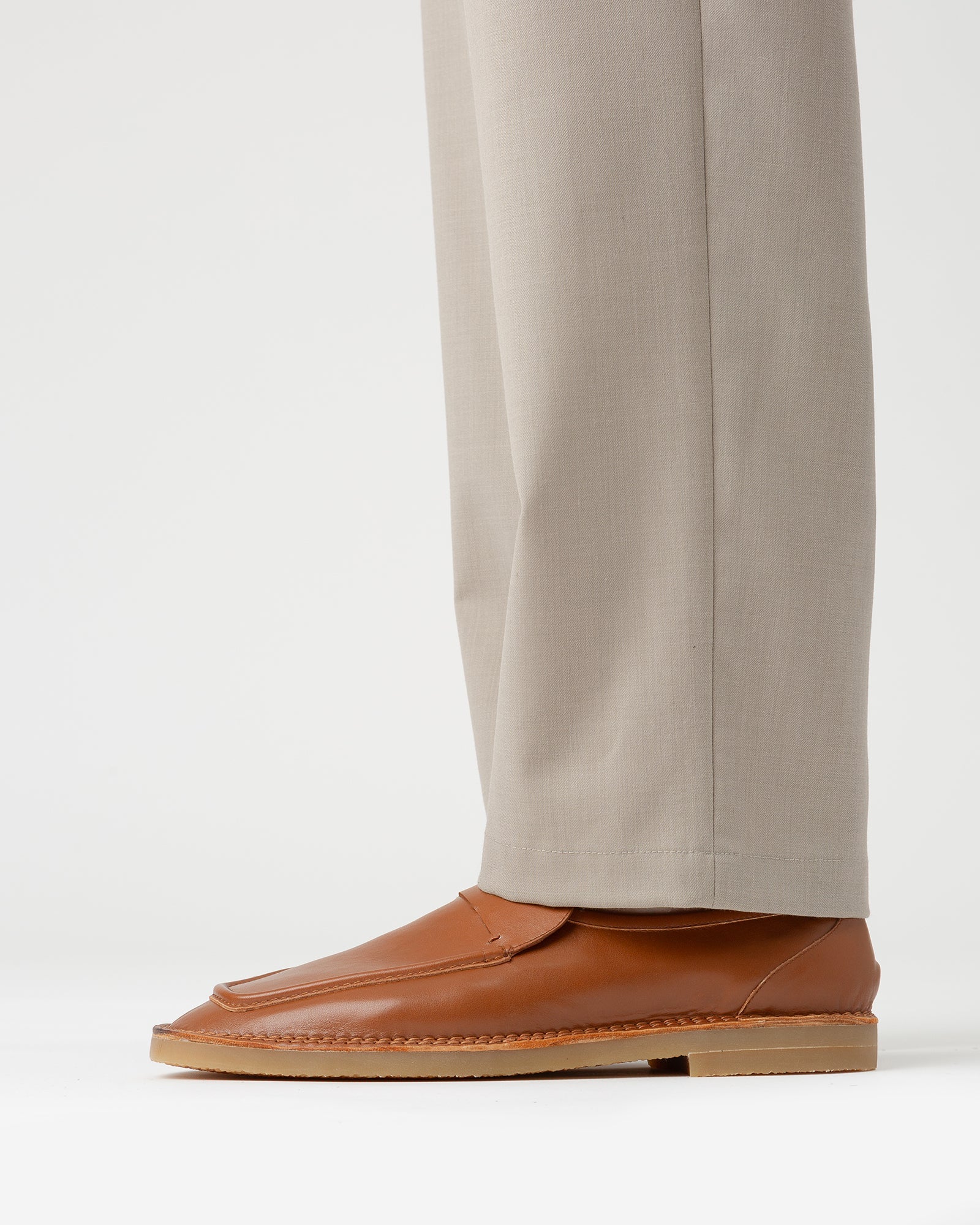 SUAU - Stitchdown Loafer