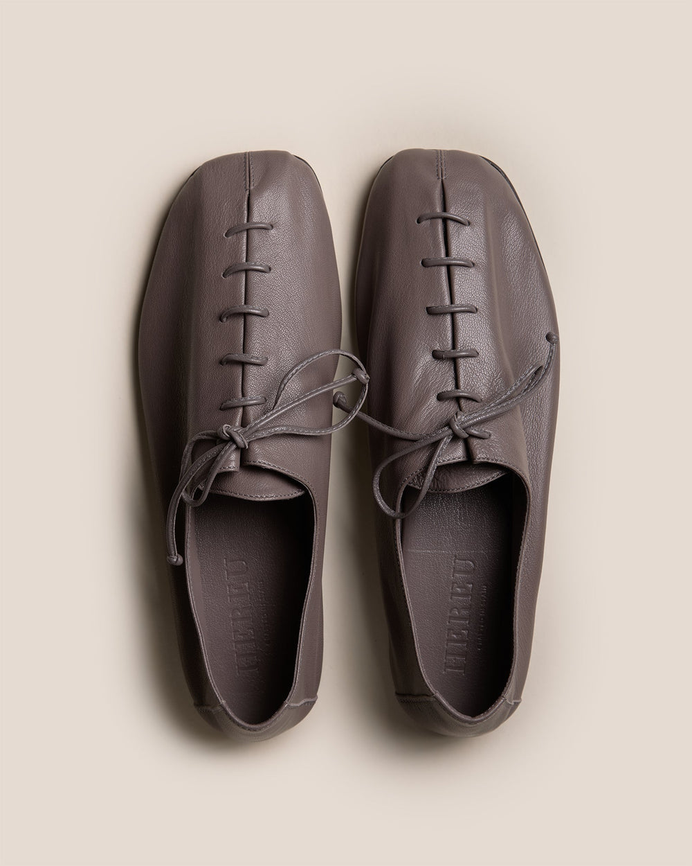 PLEGADA SHINY - Deconstructed Lace-up Shoe