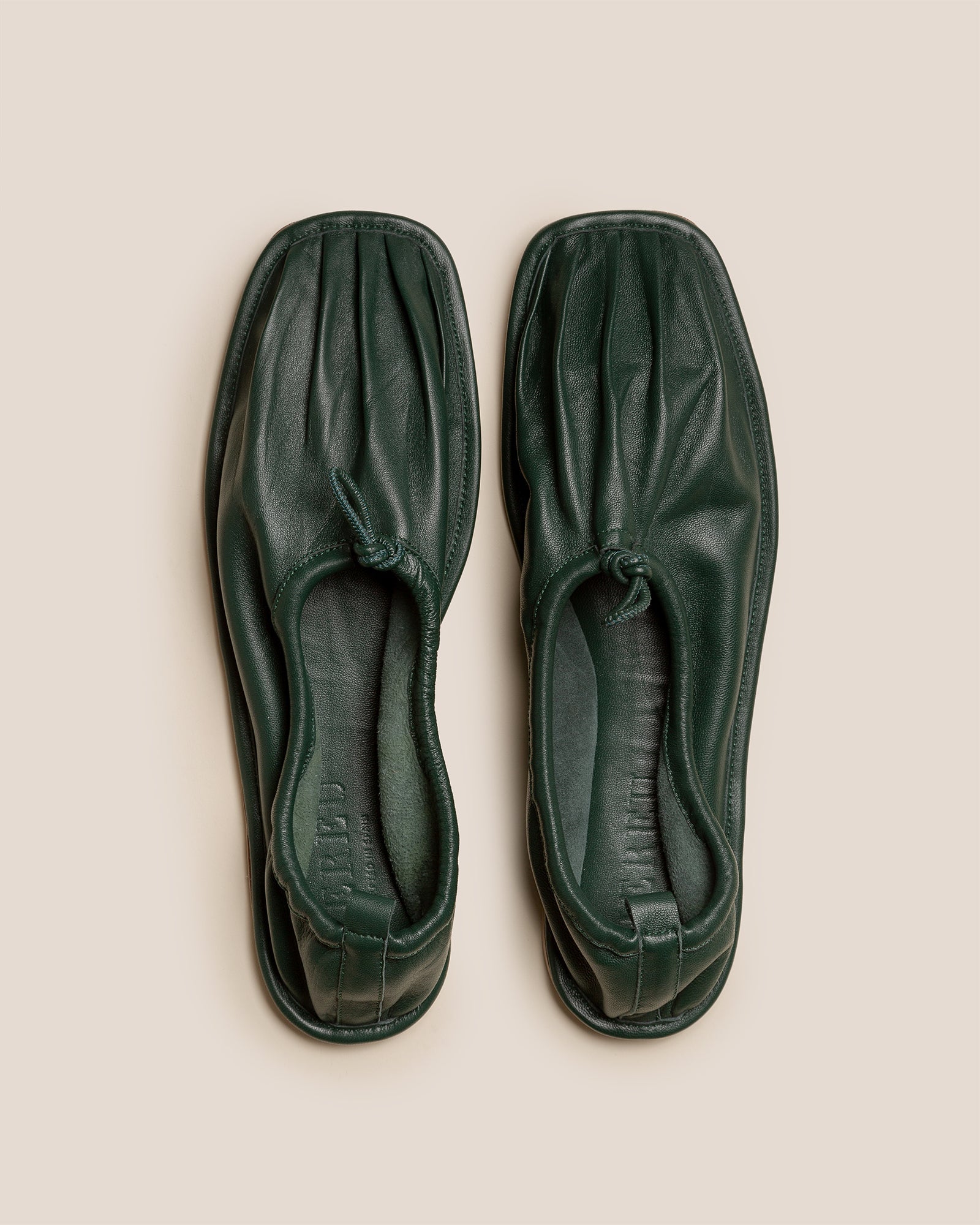 PUNTERA - Pleated-Toe Pump