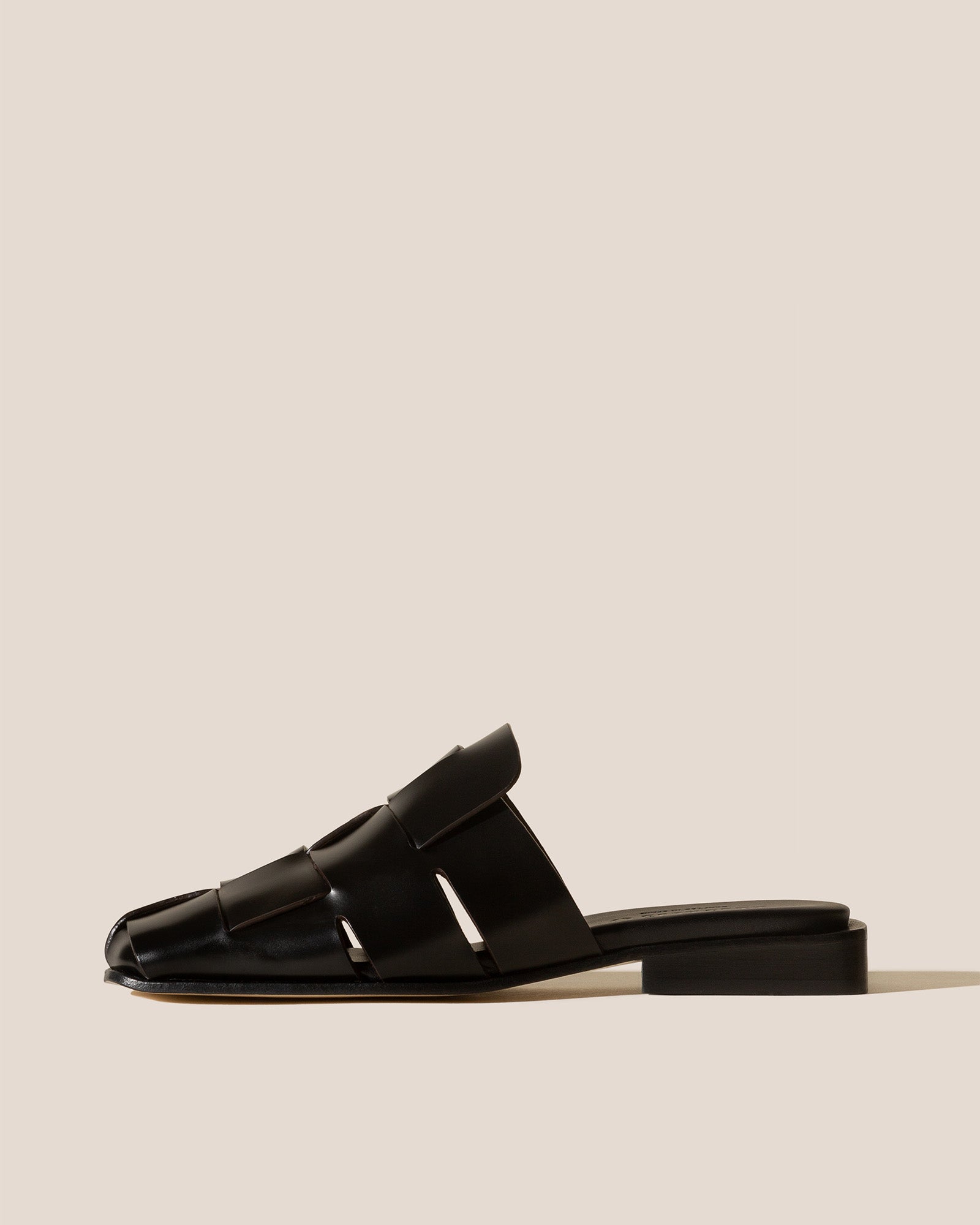 CORAIA - Interwoven Mule
